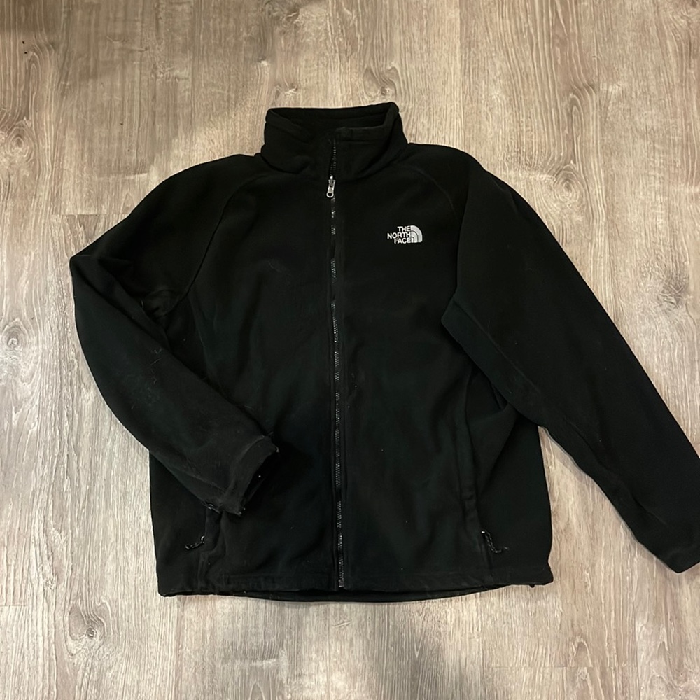 Men’s zip up North Face Fleece